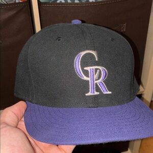 Colorado Rockies Fitted Baseball Cap